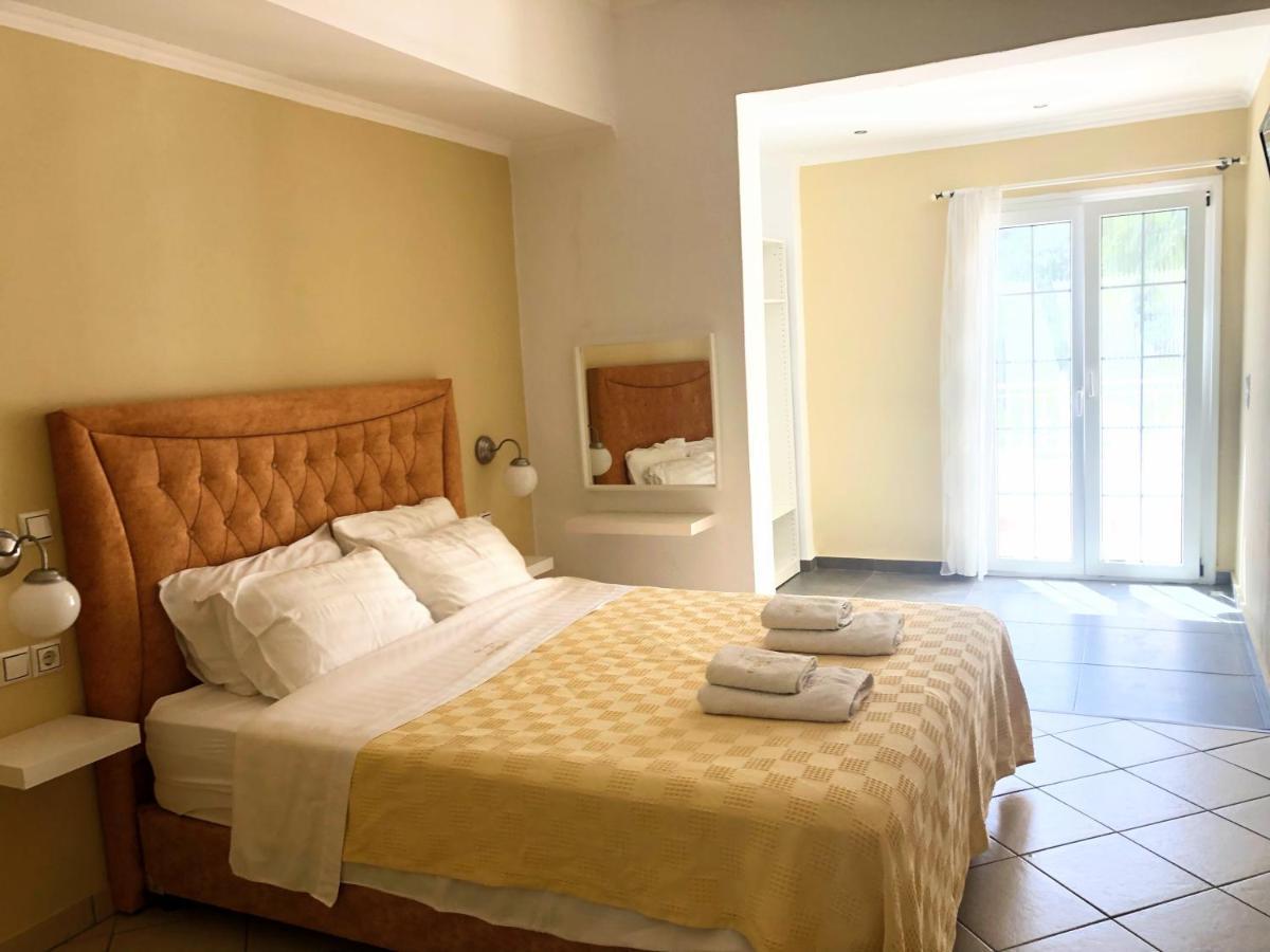 Golden Sun Lejlighedshotel Parga Eksteriør billede