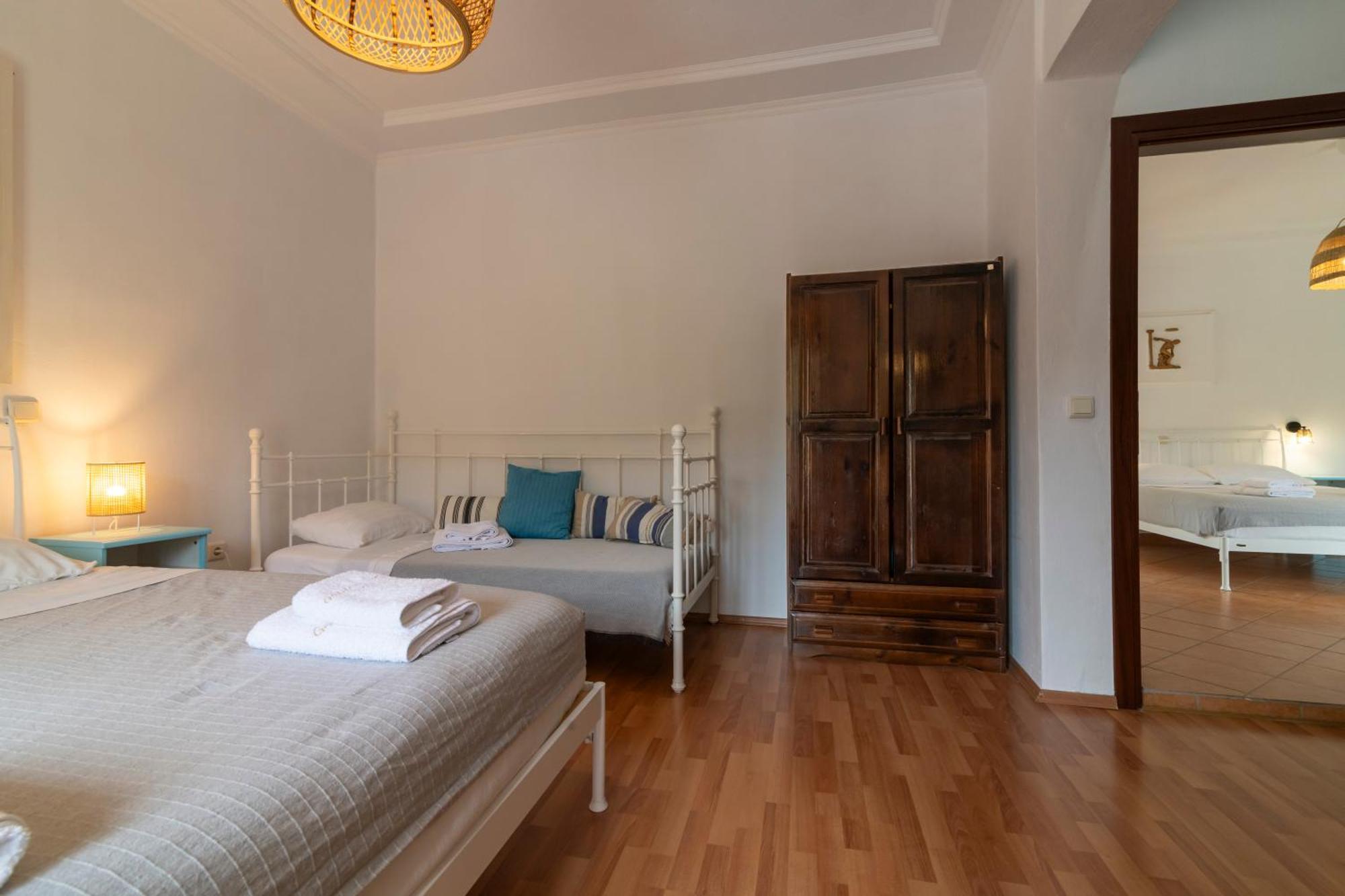 Golden Sun Lejlighedshotel Parga Eksteriør billede